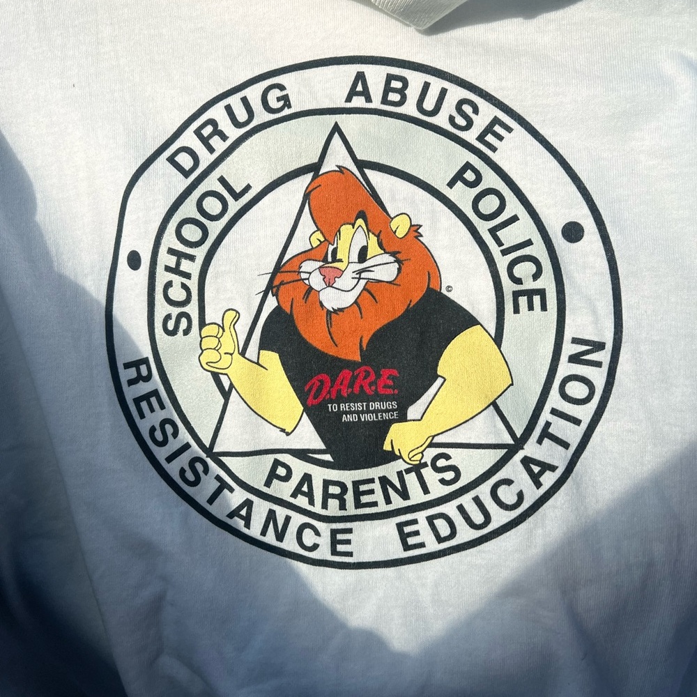 Vintage 90’s DARE anti drug T-shirt